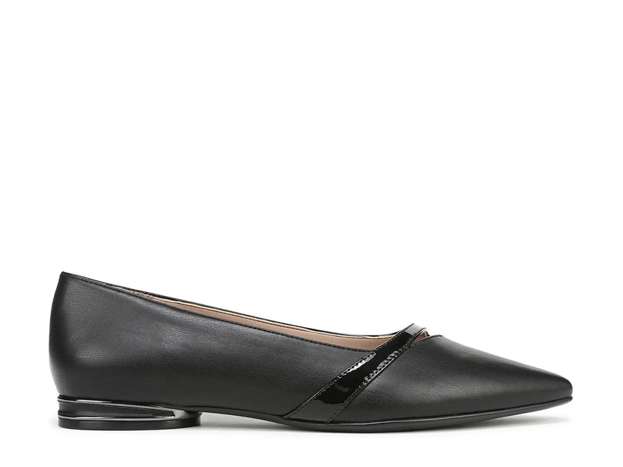 Naturalizer Bria Flat
