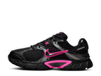 Nike V5 RNR Sneaker - Women's