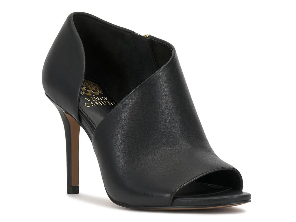 Vince Camuto Telemi Pump