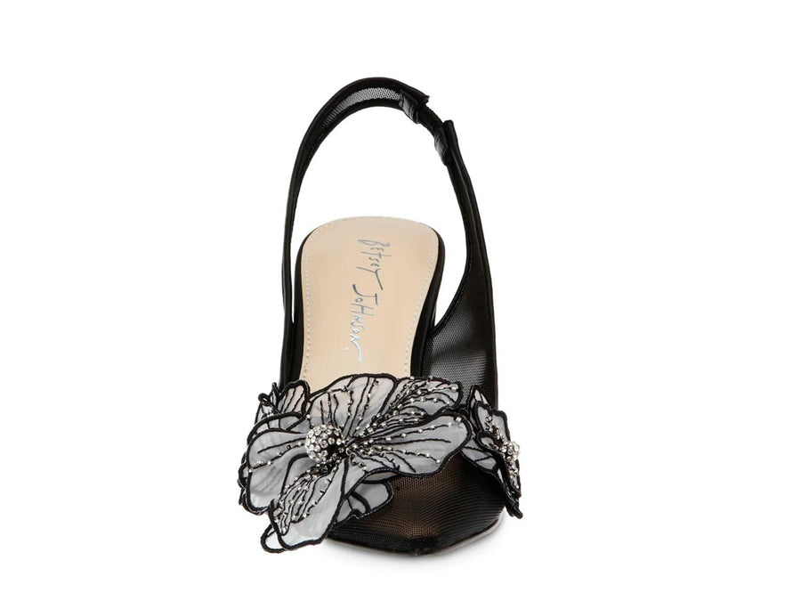 Betsey Johnson Petra Pump