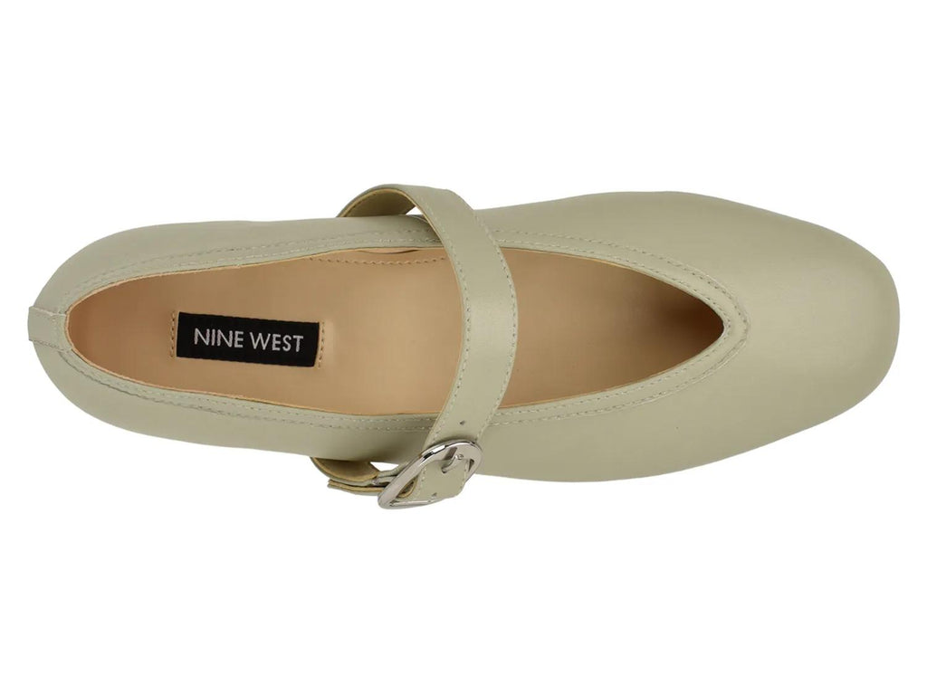 Nine West Vancee Mary Jane Flat