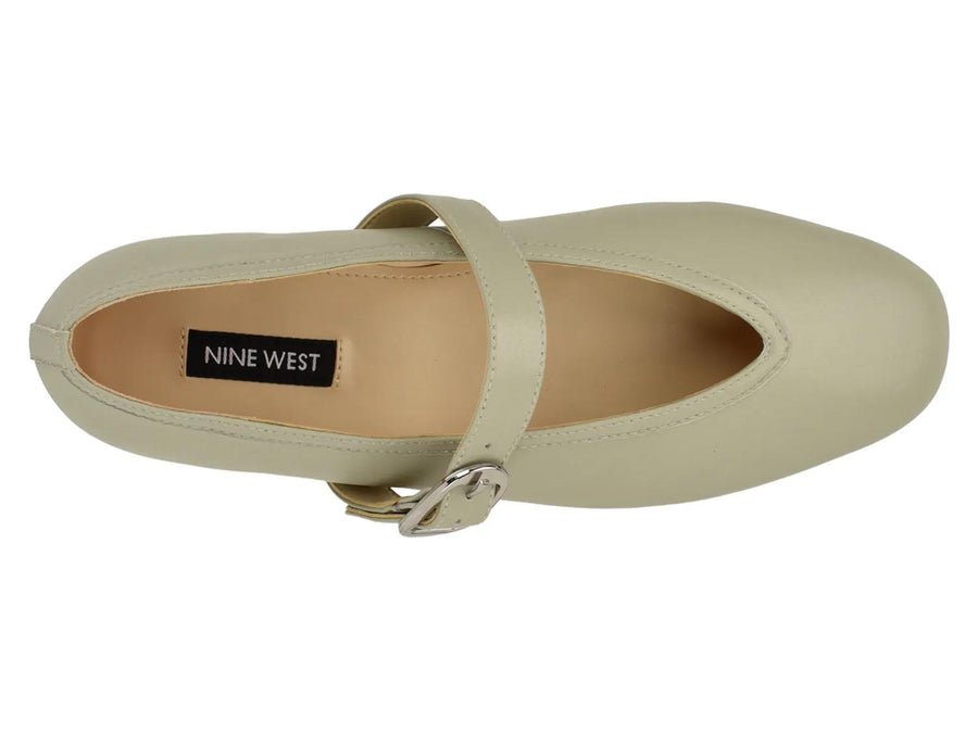 Nine West Vancee Mary Jane Flat