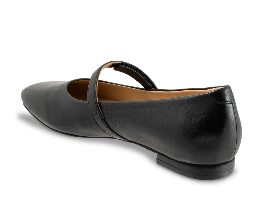 Trotters Hazel Mary Jane Flat