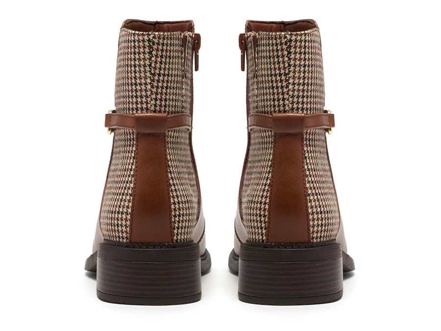 Clarks Maye Kaylie Bootie