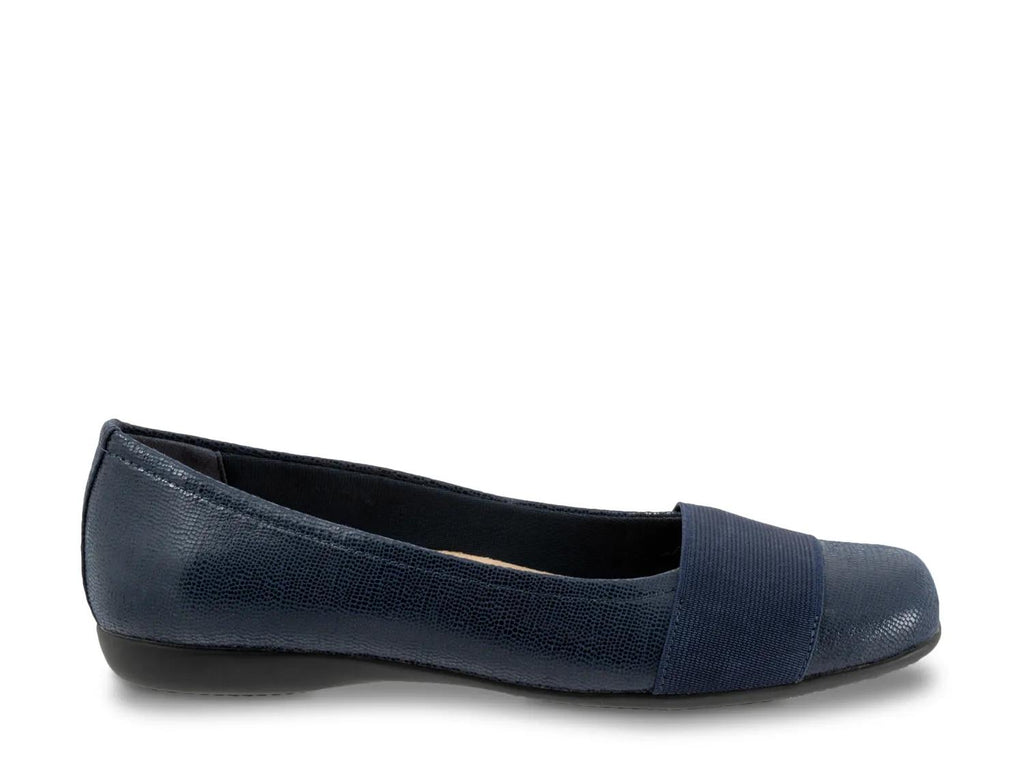 Trotters Samantha Ballet Flat