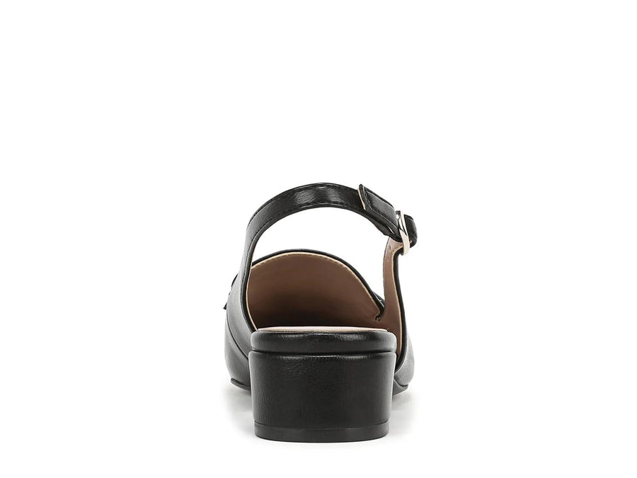 Naturalizer Sloane Pump