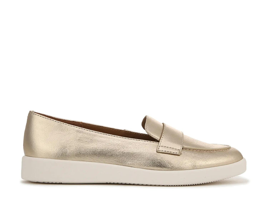 Naturalizer Karis Loafer