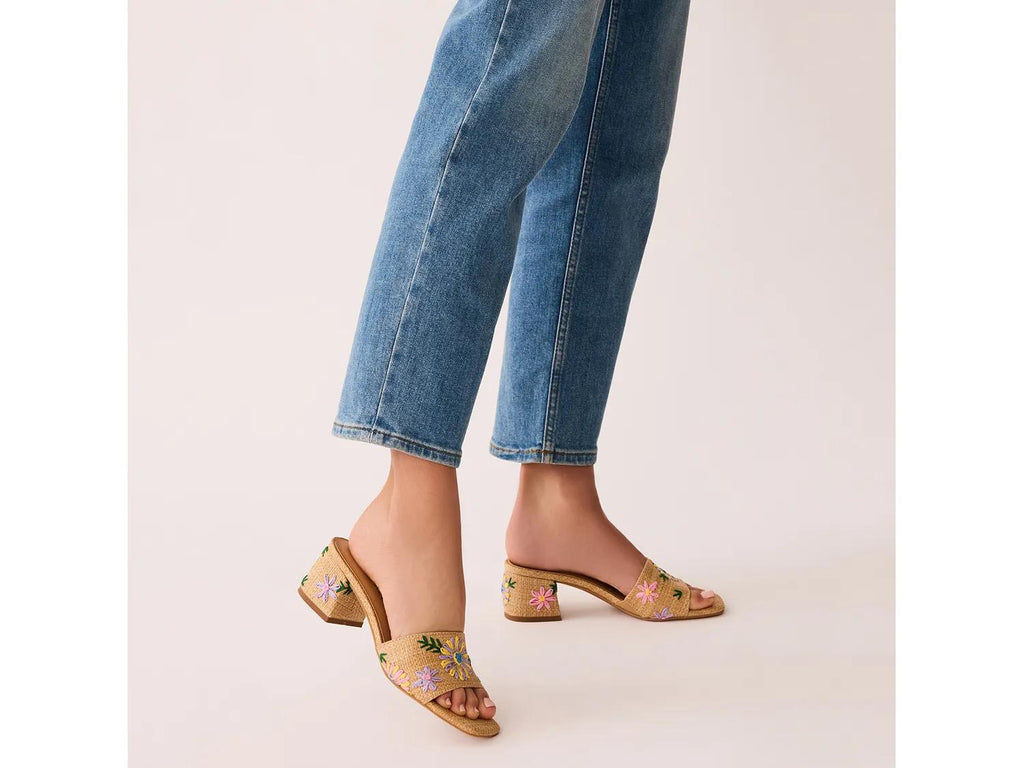 Anne Klein Dolls Sandal