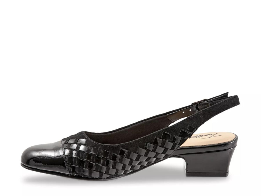 Trotters Dea Pump