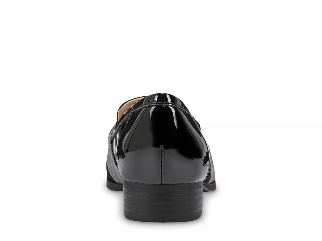 Bandolino Lindio Loafer