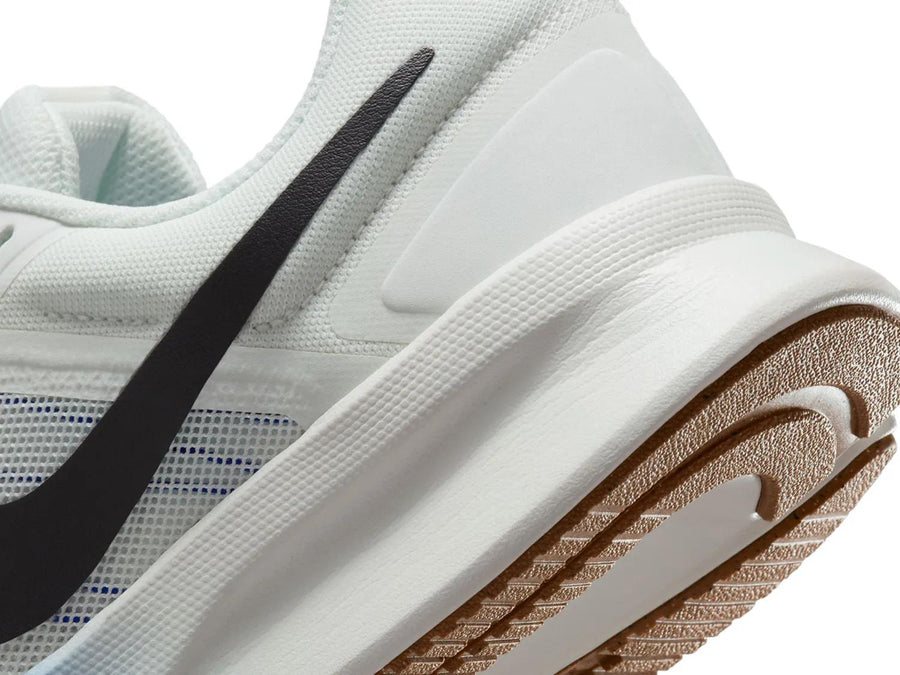 Nike Run Swift 3 Running Shoe - Men's