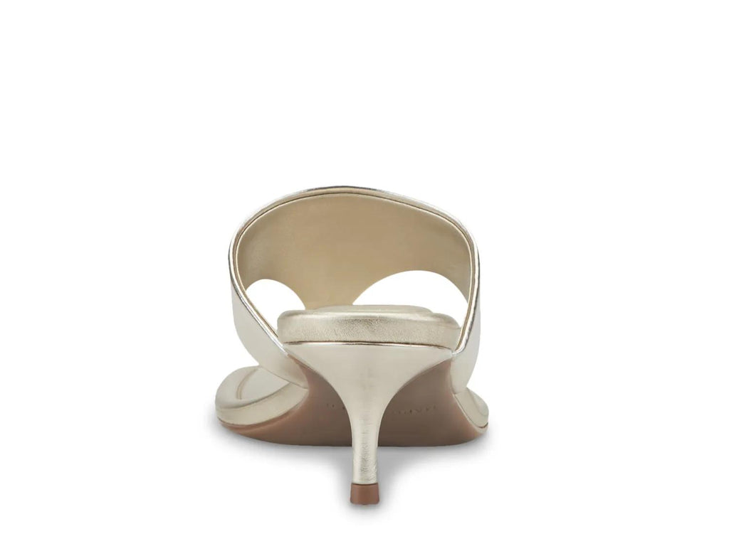 Marc Fisher Yael Sandal