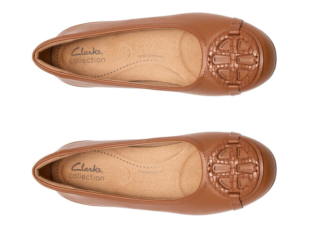 Clarks Cathrynn Luna Flat