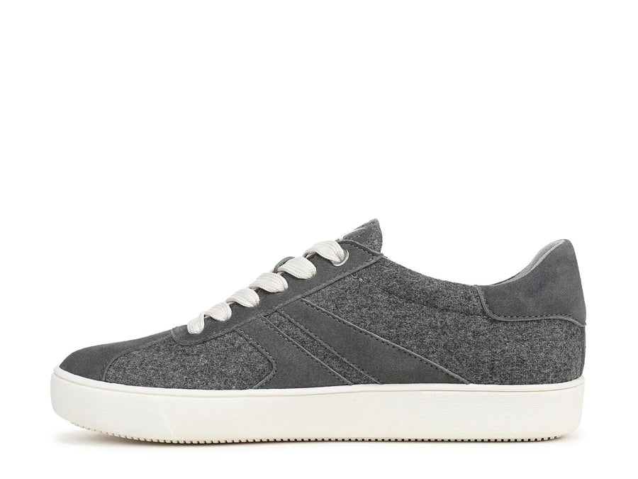 Naturalizer Medina Sneaker