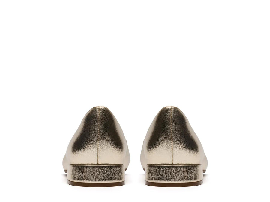 Clarks Natalyn Trim Charm Flat