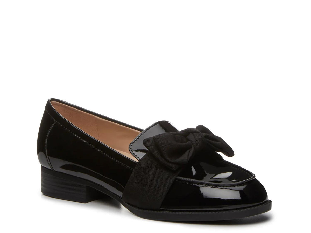 Bandolino Lindio Loafer