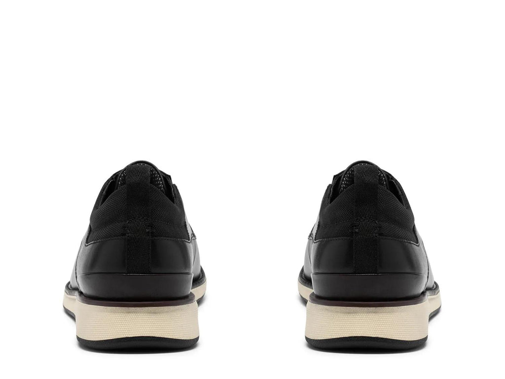 Clarks FlexHybrid Oxford