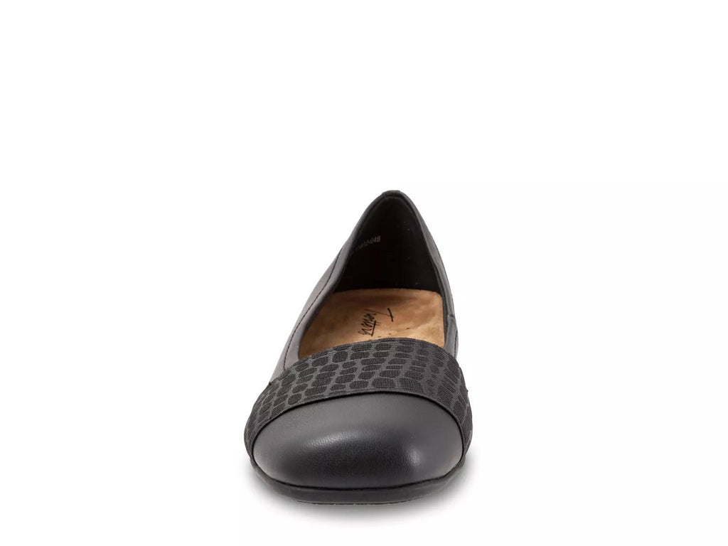 Trotters Samantha Ballet Flat