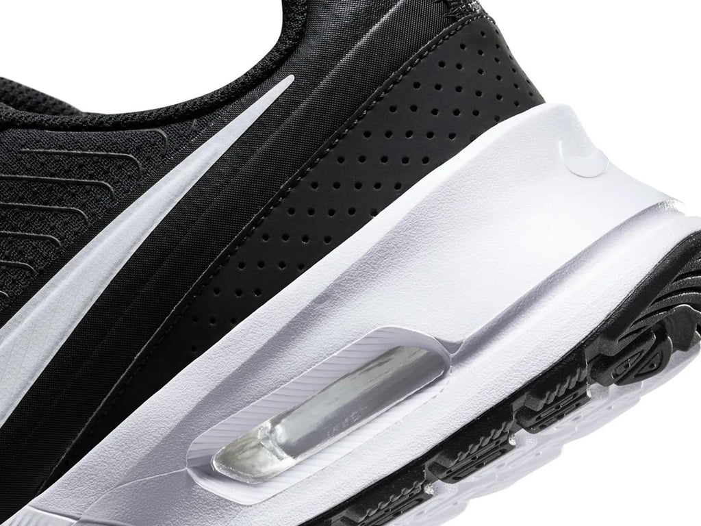 Nike Air Nuaxis Running Shoe - Men's