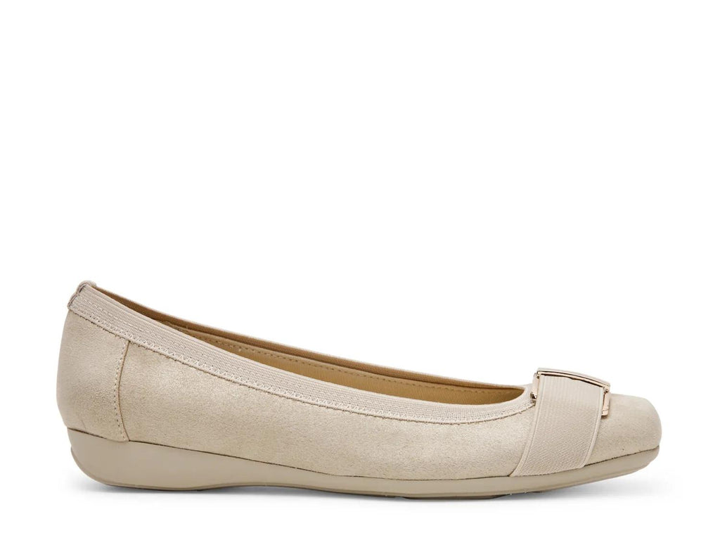 Anne Klein Ultimate Flat