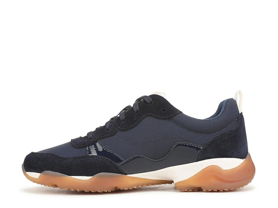 Vionic Walk Slim Glide Sneaker