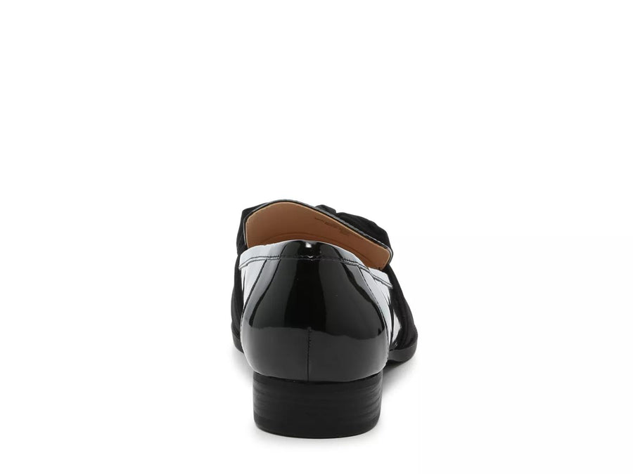 Bandolino Lindio Loafer