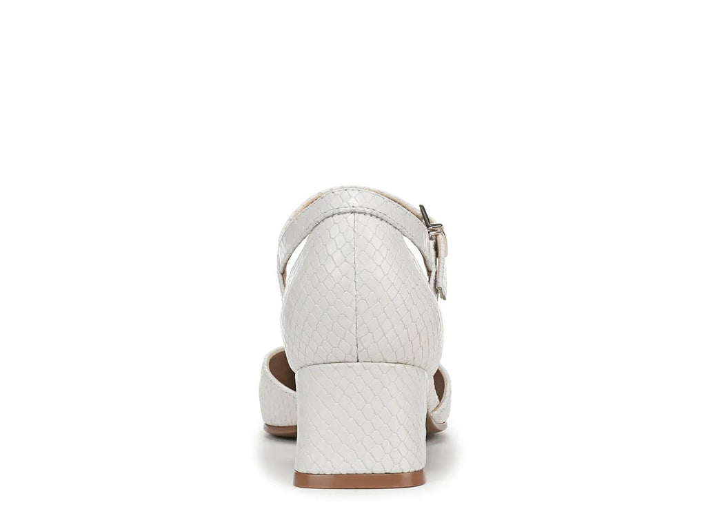 Naturalizer Maddox Pump