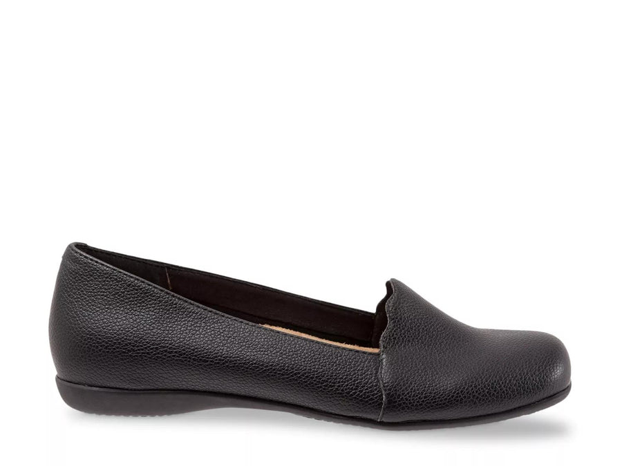 Trotters Sage Loafer