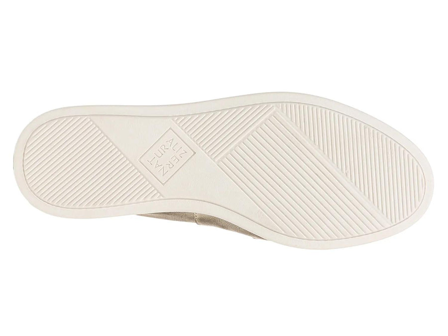 Naturalizer Karis Loafer