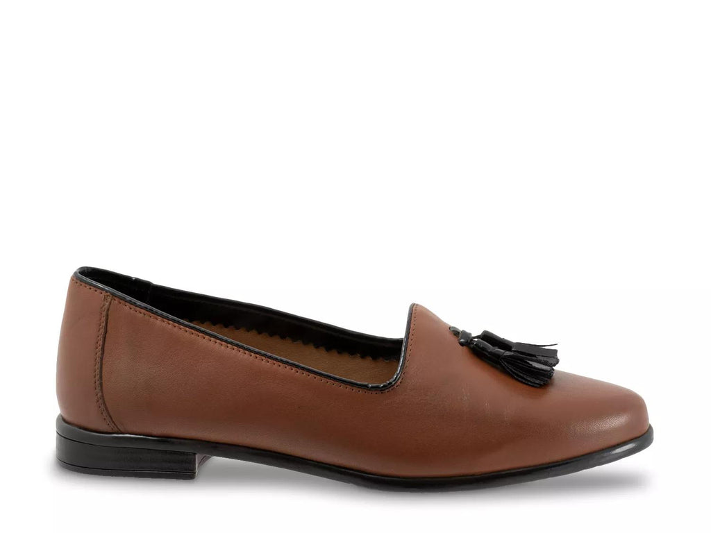 Trotters Liz Loafer
