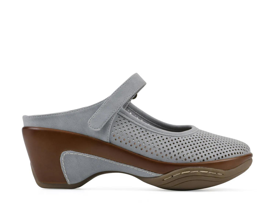 White Mountain Vinto2 Mary Jane Clog