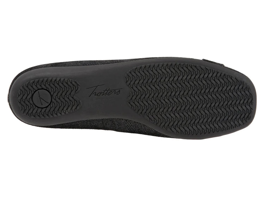 Trotters Sizzle Flat