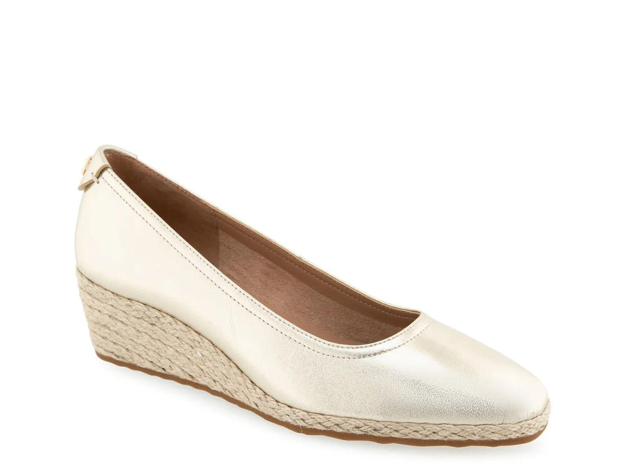 Aerosoles Roma Espadrille Wedge Pump