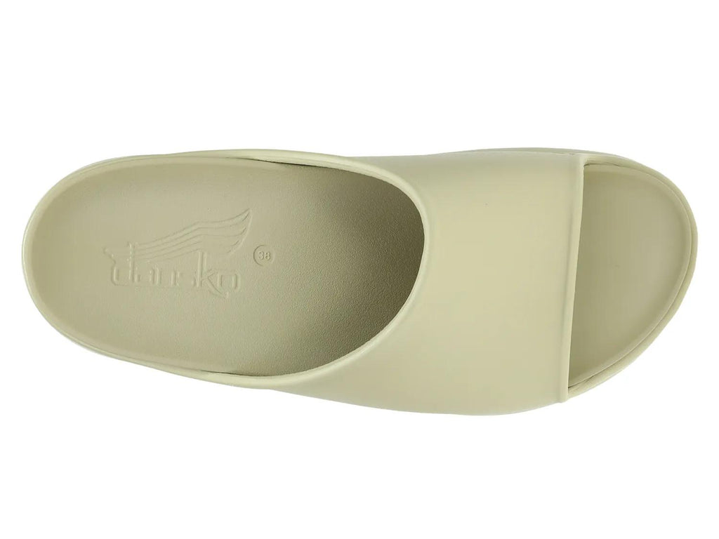 Dansko Devyn Sandal