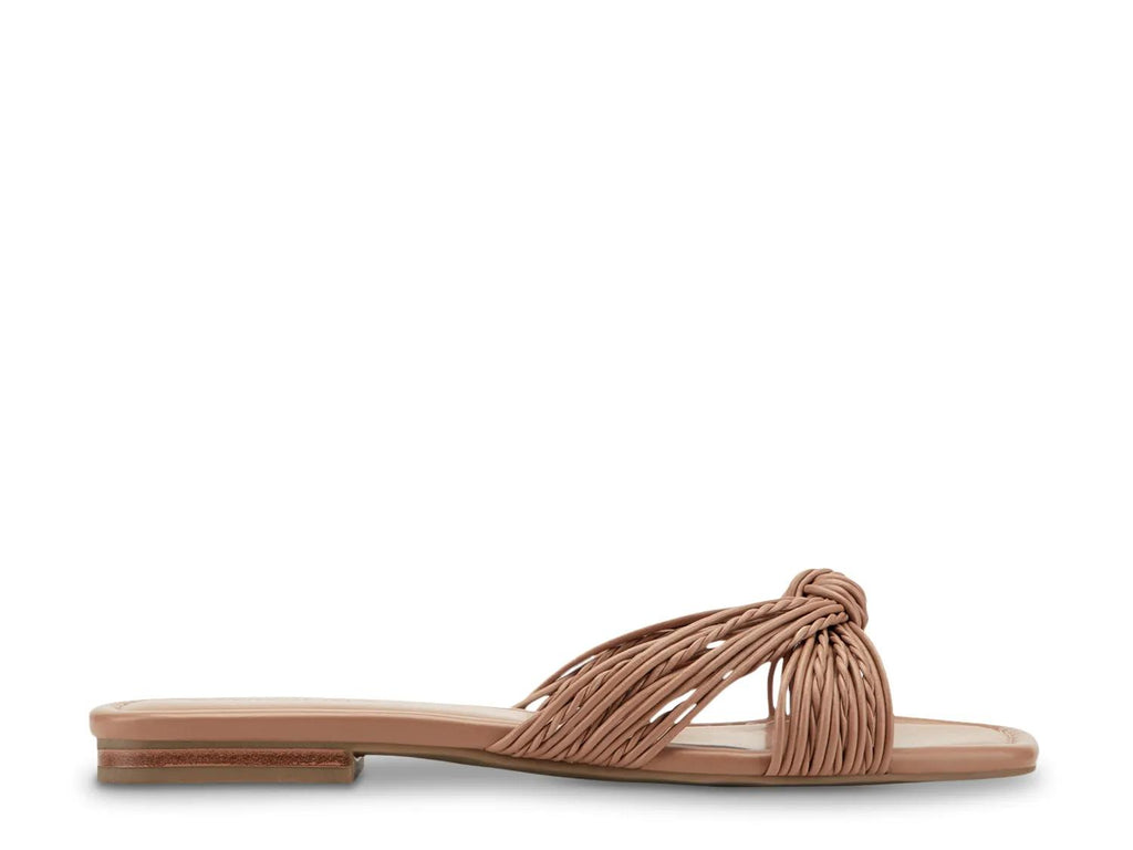 Bandolino Sella Sandal