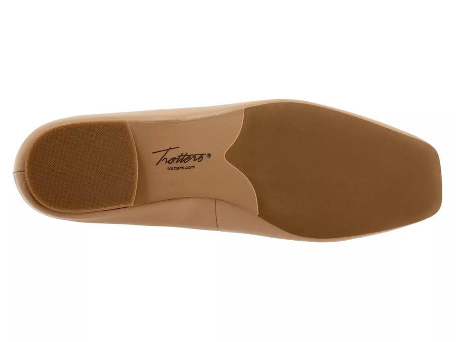 Trotters Honor Flat