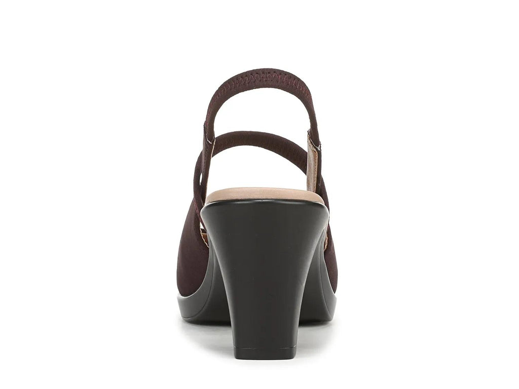 Lifestride Evoke Pump