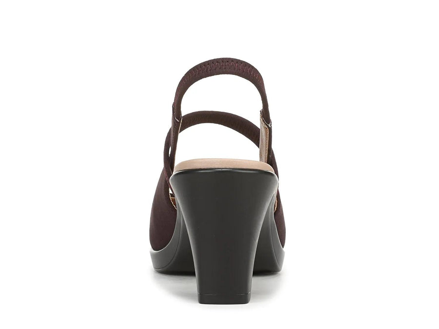 Lifestride Evoke Pump