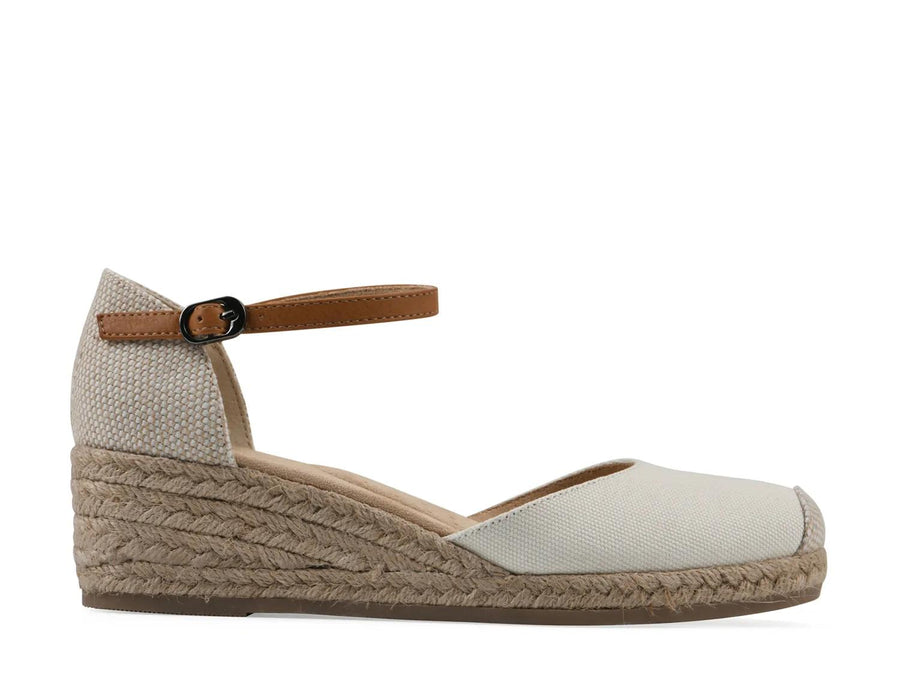 White Mountain Maintain Espadrille Wedge Pump