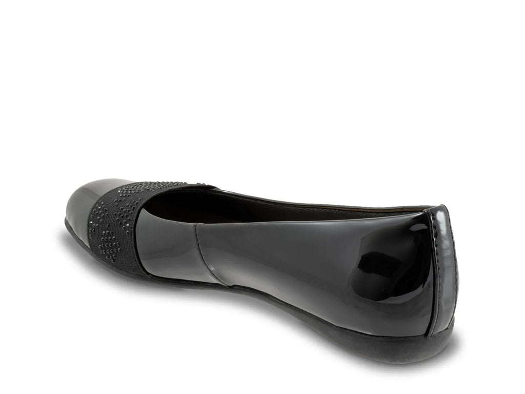 Trotters Samantha Ballet Flat