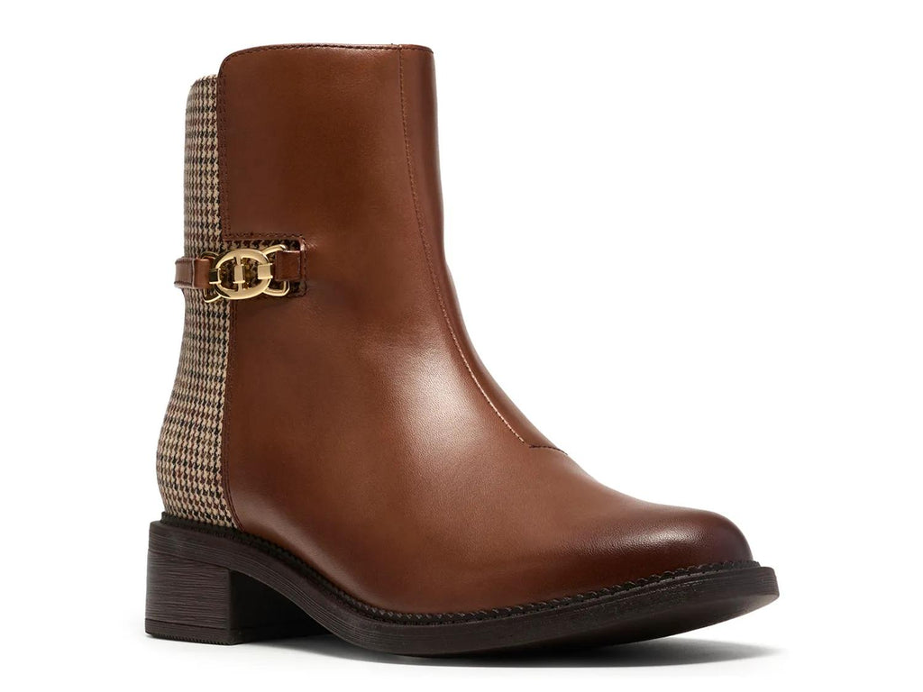 Clarks Maye Kaylie Bootie