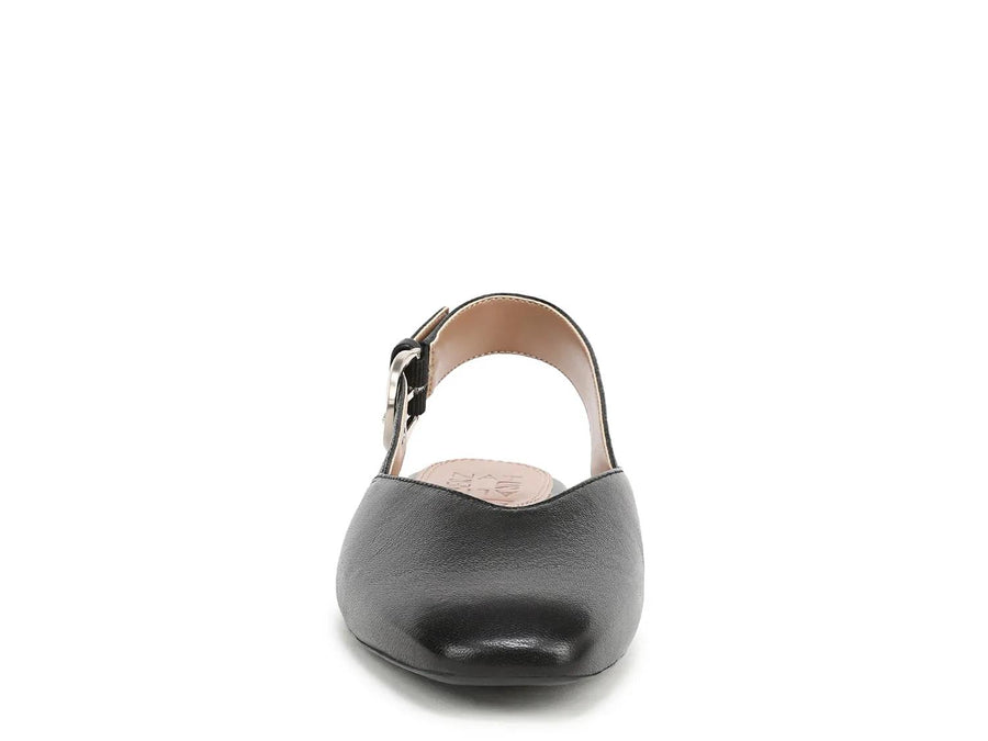 Naturalizer Crystal Flat