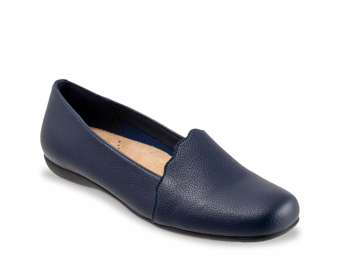 Trotters Sage Loafer