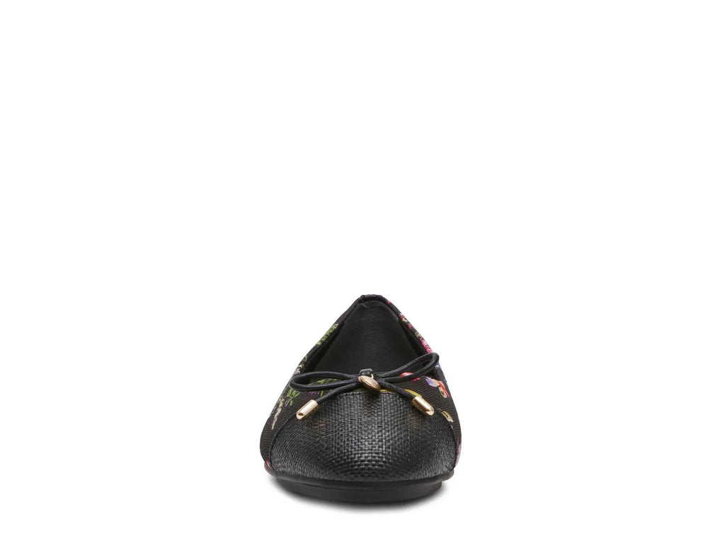 Anne Klein Luci Slip-On