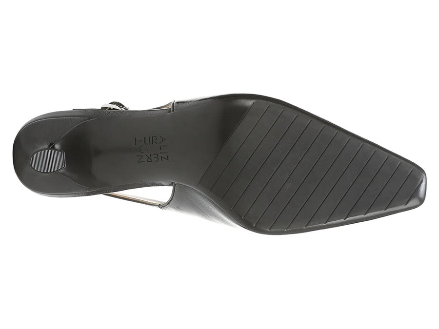 Naturalizer Embry Pump