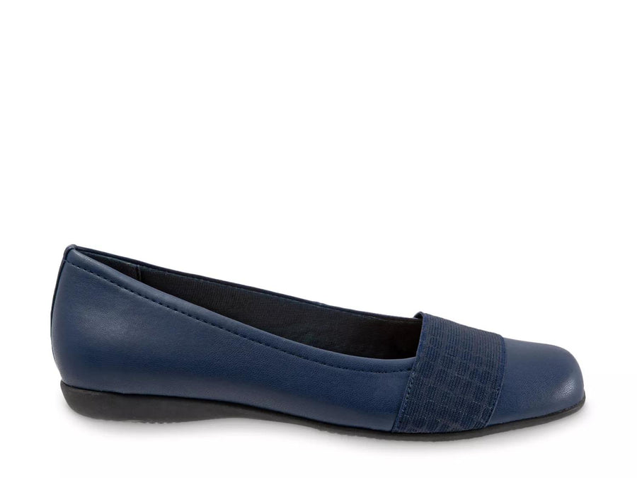 Trotters Samantha Ballet Flat