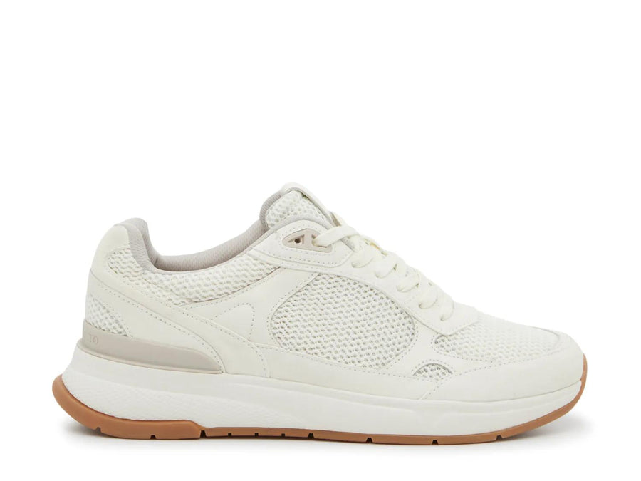 Vince Camuto Galilao Runner Sneaker