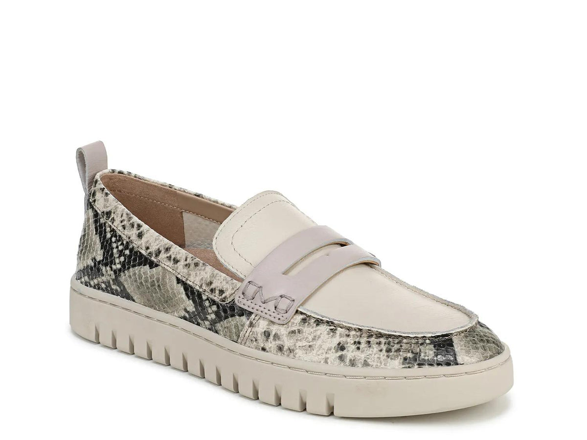 Vionic Uptown Penny Loafer
