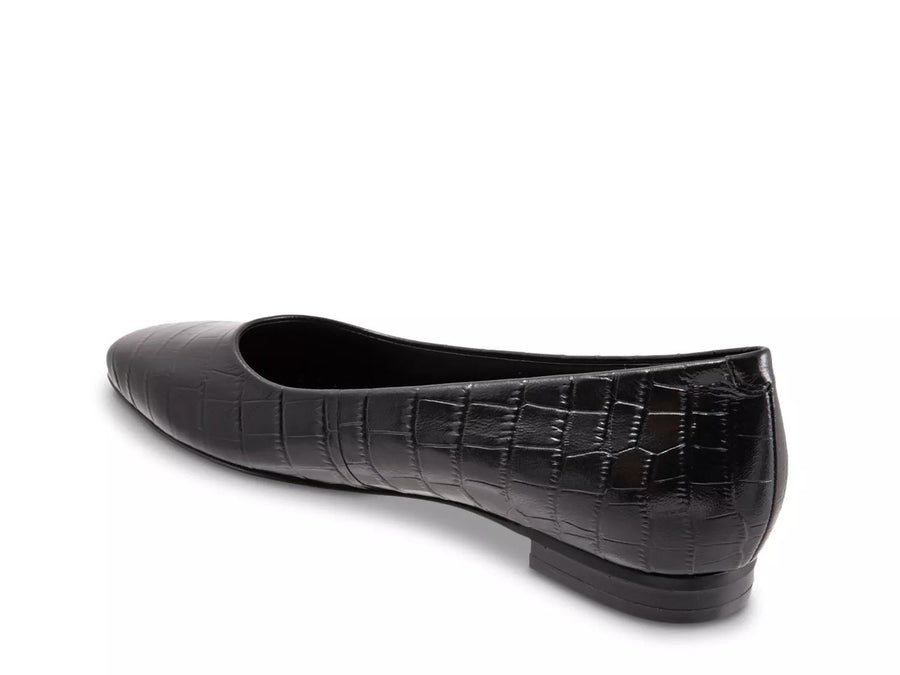 Trotters Honor Flat