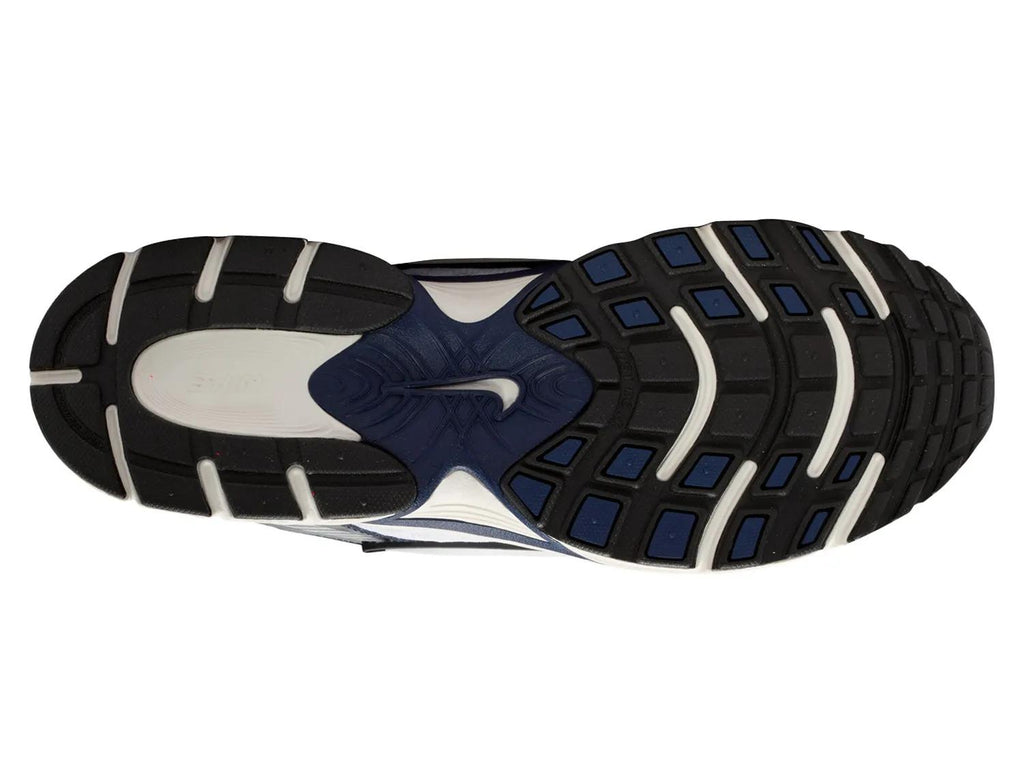 Nike V5 RNR Sneaker - Men's